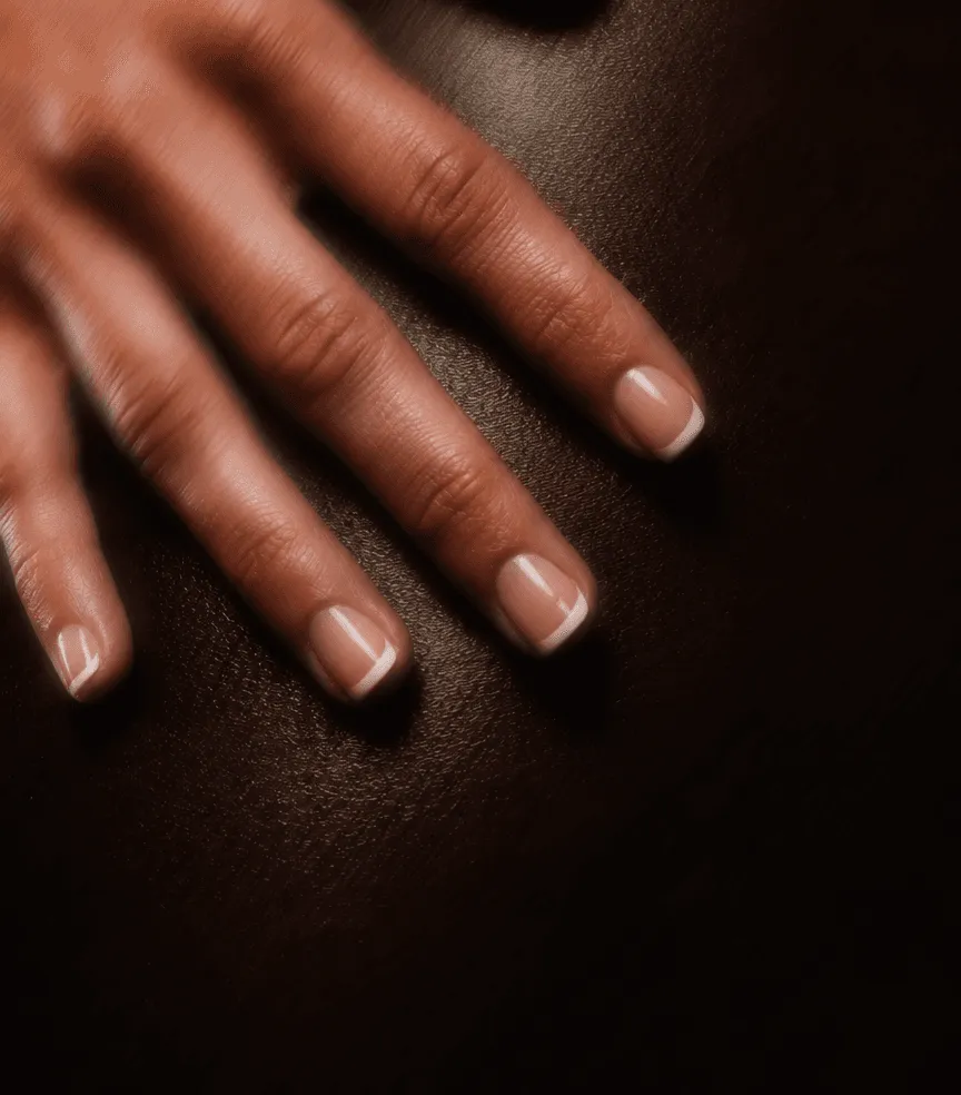 French manicure nails trending