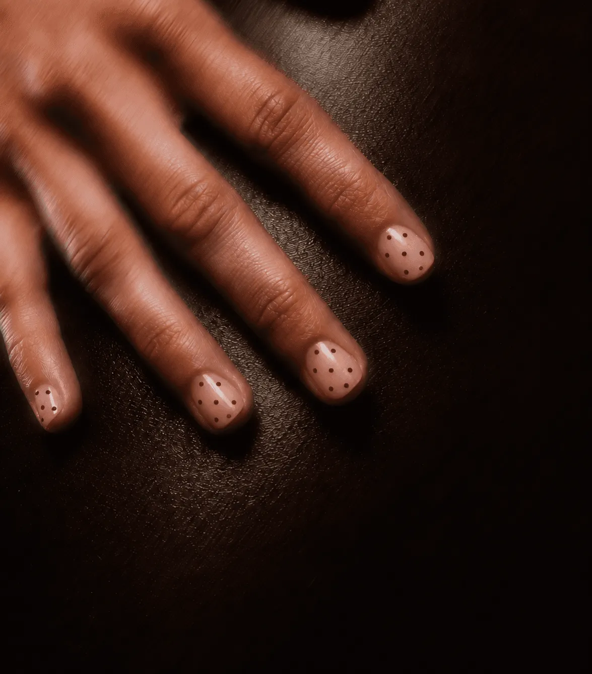 polka dot nail designs